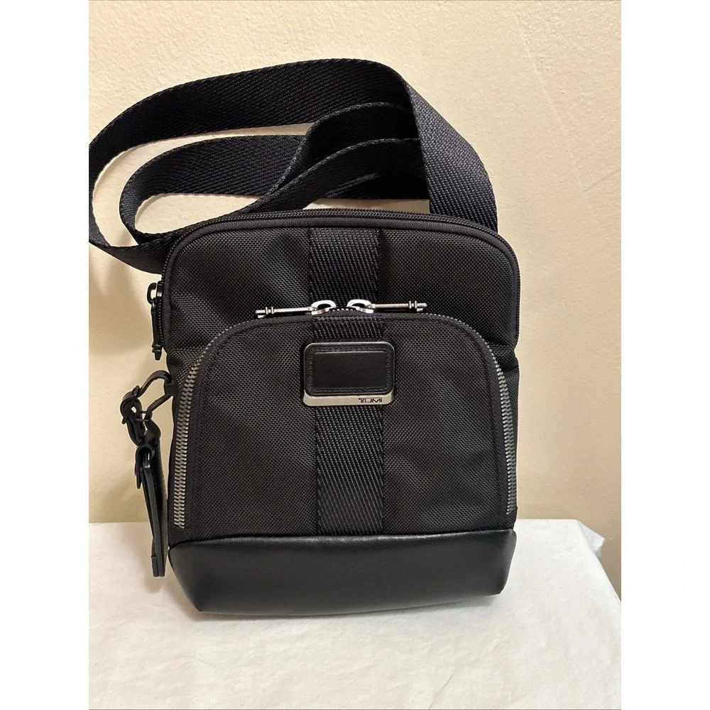 Tumi Alpha Bravo Barksdale Crossbody Bag Ballistic Nylon Black 232309D Mens
